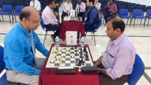 اختتام بطولة الشطرنج لموظفي جامعة التقنية والعلوم التطبيقية بصلالة